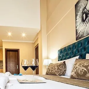 Valery Hotel