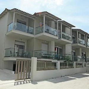 L G E Luxery Apartament