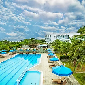 3* Otel Xenios Port Marina